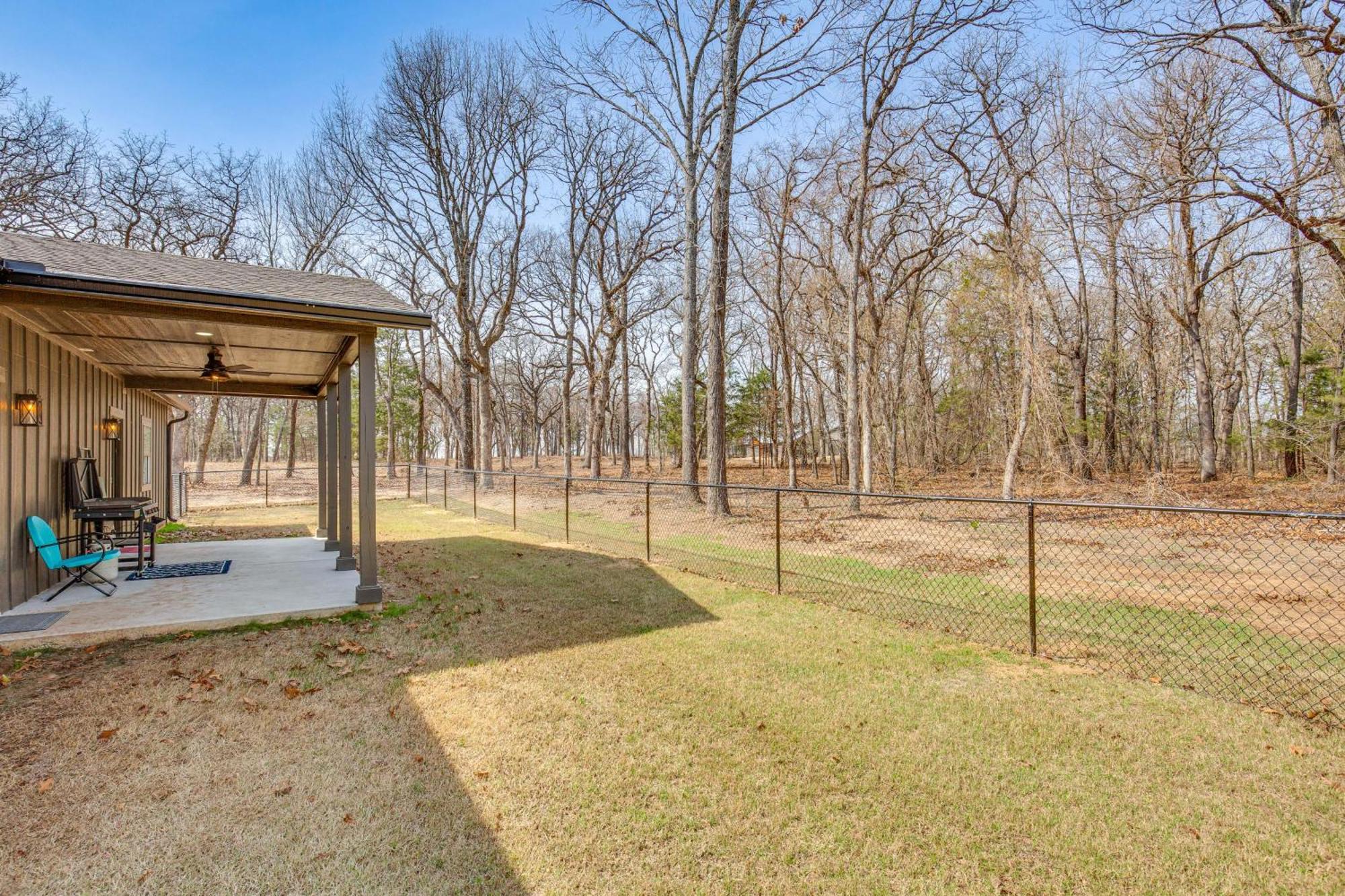 Kingston Vacation Rental Less Than 1 Mi To Lake Texoma! ภายนอก รูปภาพ